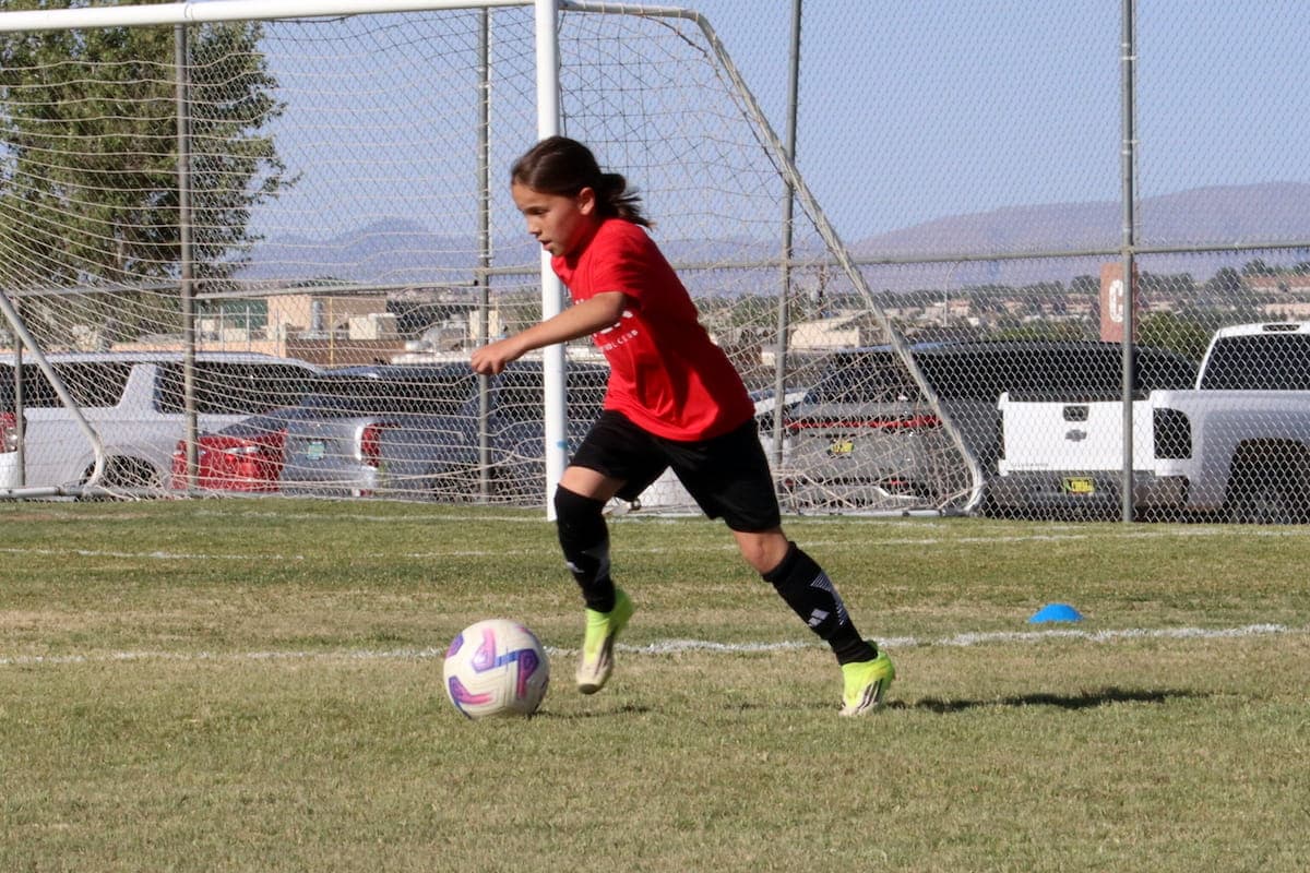 MLR Soccer coach leading a one-on-one private training session on the field
